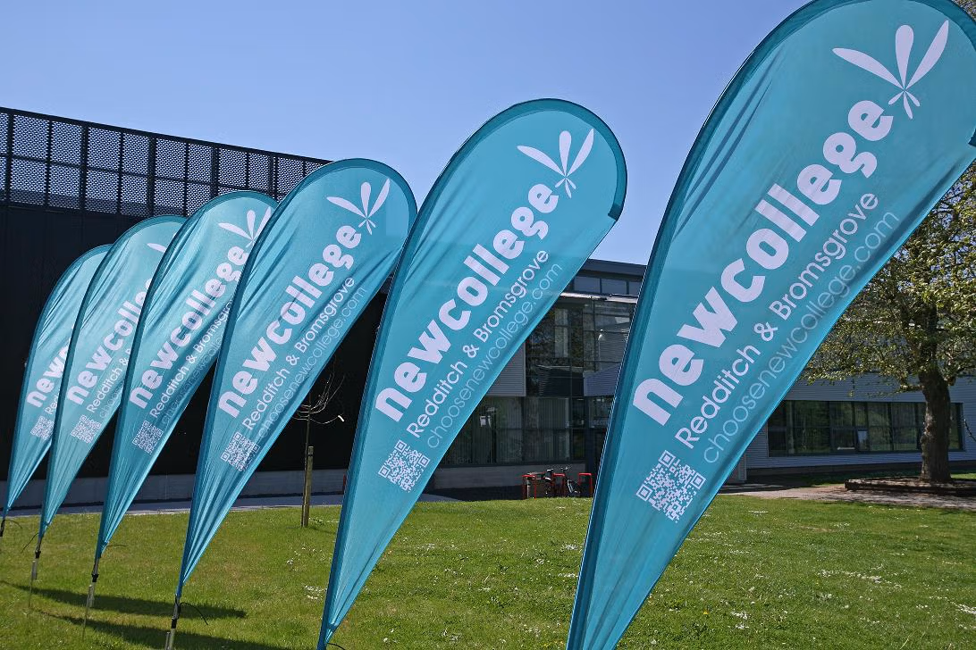 Teardrop flag printing essex Teardrop flag printing essex