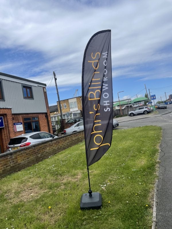 Crest flag printed