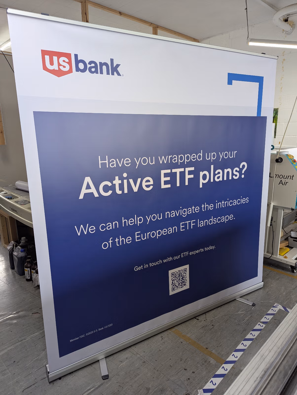 Wide roller banner printing