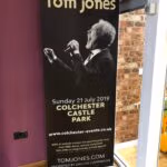 Pull up event banner