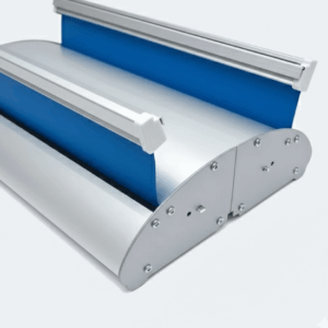 Close up of the reinforced aluminium base and stabilizing feet of a 2-sided pull up banner.