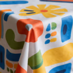 What’s the best material for a tablecloth
